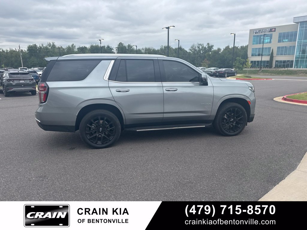 Used 2024 Chevrolet Tahoe LT w/ LT Signature Package AWD/4WD image 5
