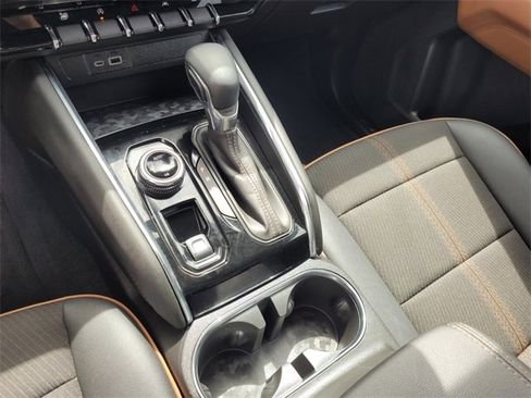 New 2025 GMC Canyon AT4 image 23