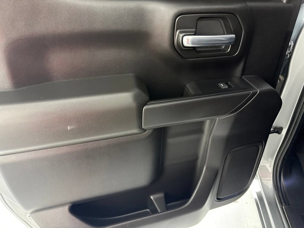 Used 2026 Chevrolet Silverado 1500 Custom AWD/4WD image 22