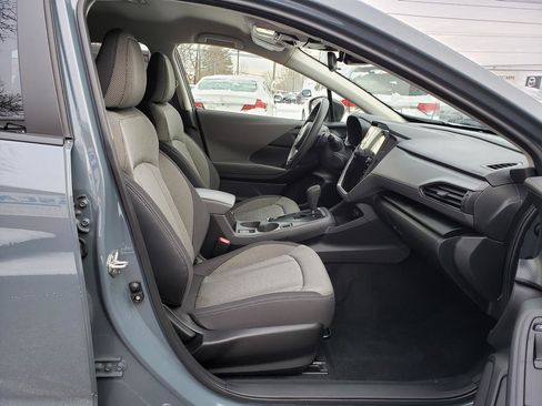 Used 2024 Subaru Crosstrek 2.0i Premium image 17