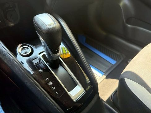 Used 2021 Nissan Versa SV FWD image 17