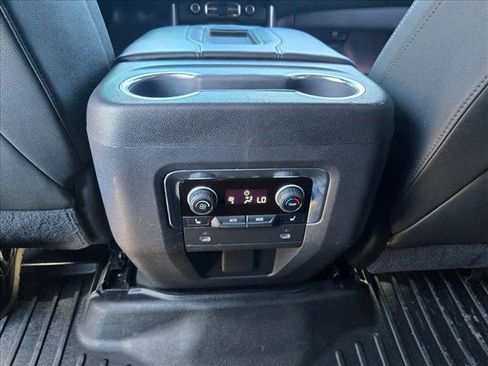 Used 2021 Chevrolet Tahoe Z71 w/ Z71 Off-Road Package image 14