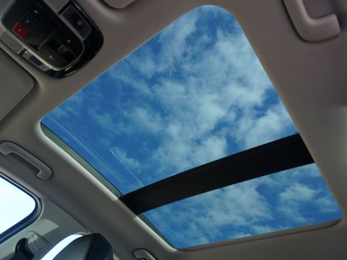 Used 2022 Hyundai Sonata Limited image 20