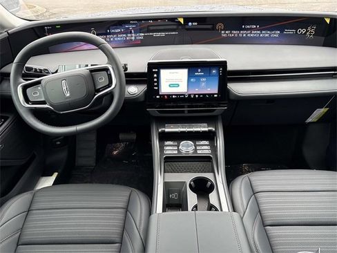 New 2026 Lincoln Nautilus Reserve w/ Jet Appearance Package image 16