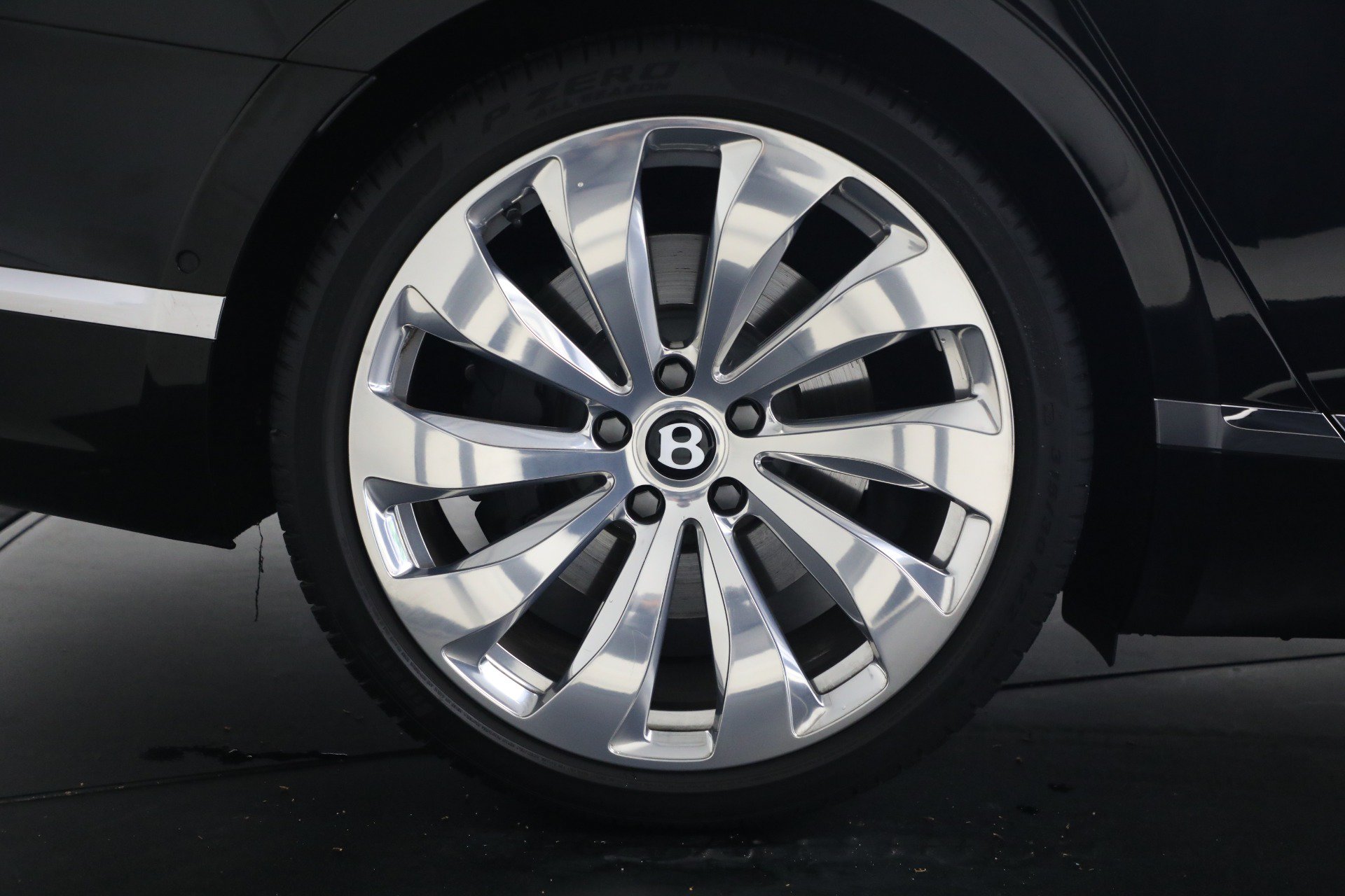 Certified 2022 Bentley Flying Spur W12 AWD/4WD image 16