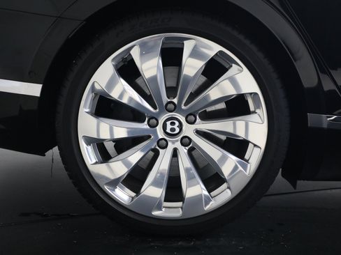 Certified 2022 Bentley Flying Spur W12 AWD/4WD image 16
