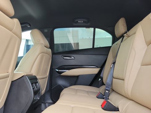 Used 2024 Cadillac XT4 Luxury FWD image 15