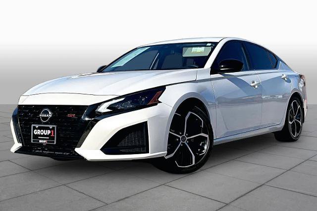 Certified 2024 Nissan Altima 2.5 SR FWD image 1