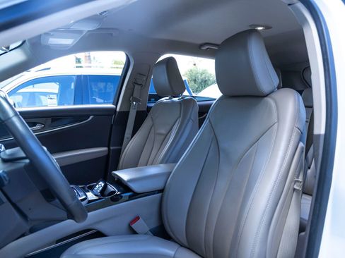 Used 2021 Lincoln Nautilus AWD w/ Equipment Group 101A image 13