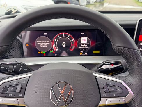 New 2026 Volkswagen Tiguan SE R-Line image 15