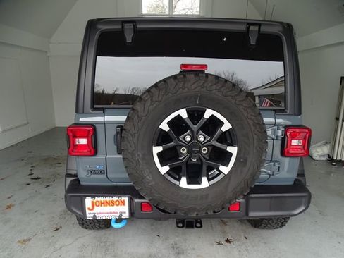 Certified 2025 Jeep Wrangler Unlimited Rubicon 4xe image 19