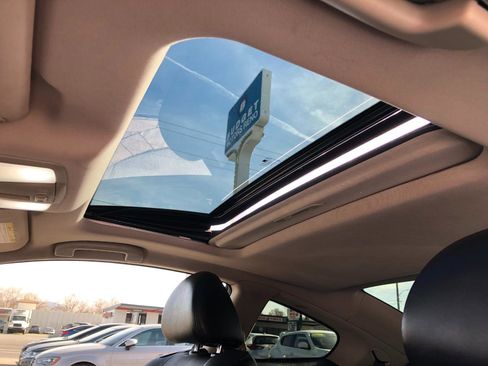 Used 2013 INFINITI G37 Journey w/ Premium Pkg image 14