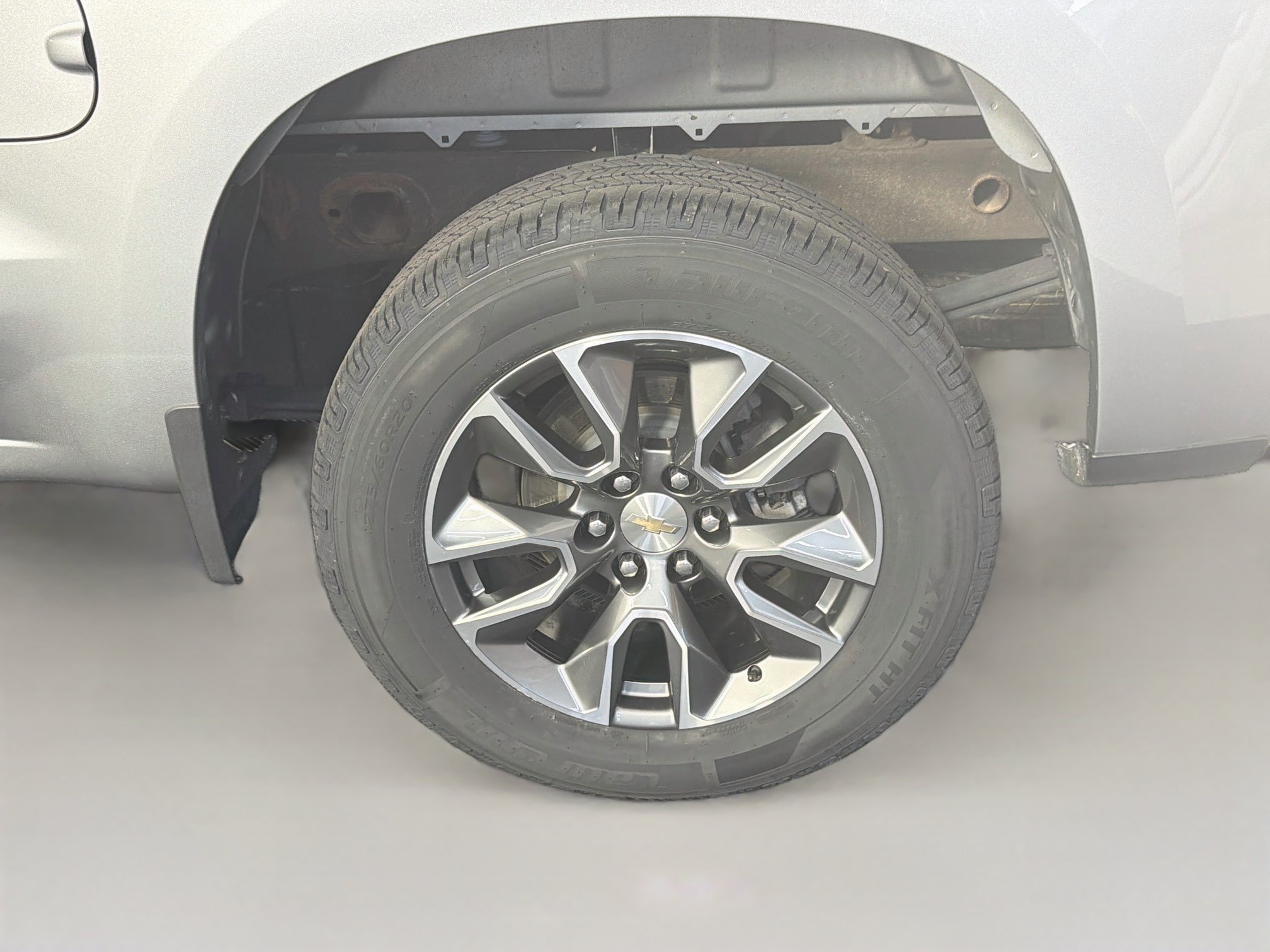 Used 2024 Chevrolet Silverado 1500 LT AWD/4WD image 11