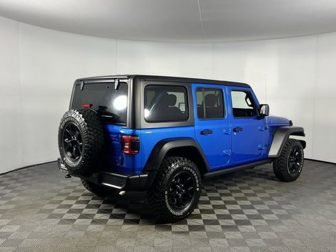 Used 2022 Jeep Wrangler Unlimited Sport image 8