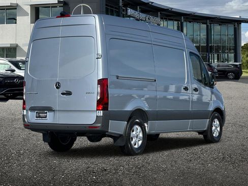 New 2025 Mercedes-Benz Sprinter 2500 image 4