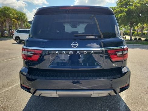 Used 2023 Nissan Armada SL w/ Captain's Chairs Package AWD/4WD image 6