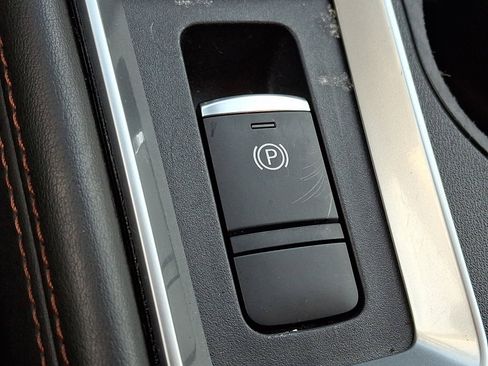Certified 2022 Nissan Altima 2.5 SR AWD/4WD image 25
