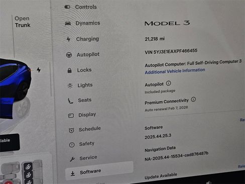 Used 2023 Tesla Model 3 Standard Range image 12