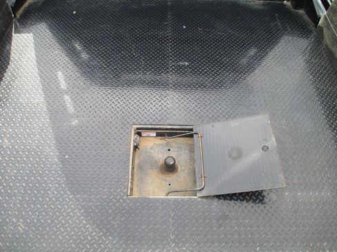 Used 2024 Chevrolet Silverado 3500 LT image 7