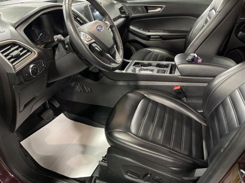 Used 2022 Ford Edge SEL w/ Convenience Package image 9