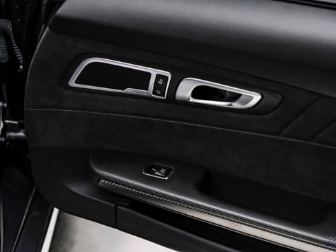 Used 2018 Mercedes-Benz AMG GT C image 78