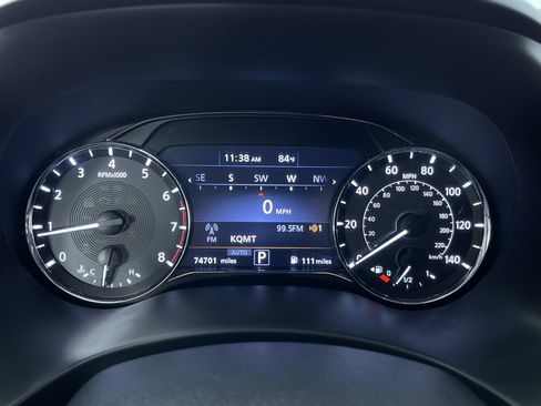 Used 2022 INFINITI QX80 Premium Select w/ Cargo Package AWD/4WD image 17