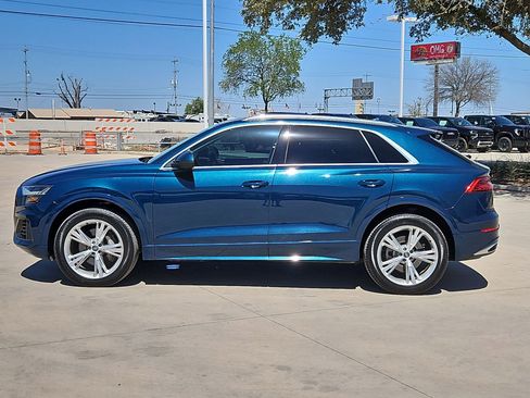 Used 2021 Audi Q8 Prestige w/ Prestige Package image 6