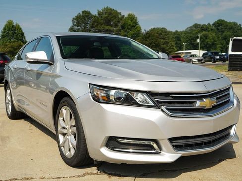 Used 2020 Chevrolet Impala LT FWD image 34