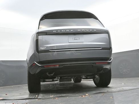 New 2025 Land Rover Range Rover SE image 33