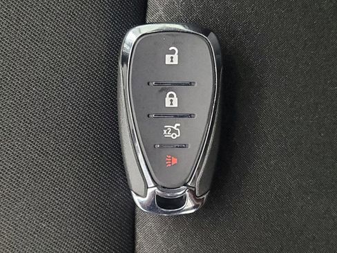 Used 2025 Chevrolet Malibu LS FWD image 32