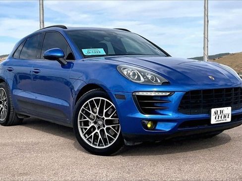 Used 2017 Porsche Macan S image 3