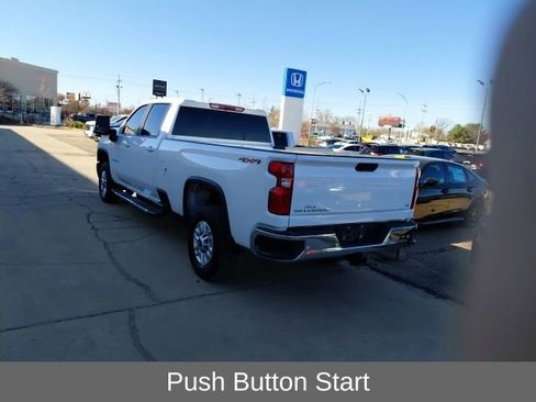 Used 2025 Chevrolet Silverado 2500 LT w/ Safety Package AWD/4WD image 7