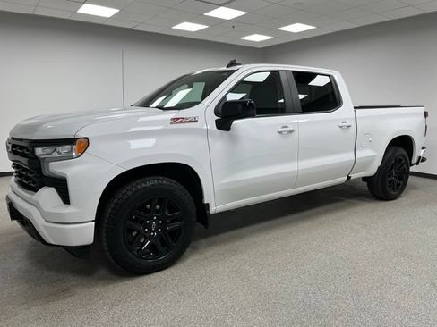 Used 2024 Chevrolet Silverado 1500 RST w/ Convenience Package II AWD/4WD image 11