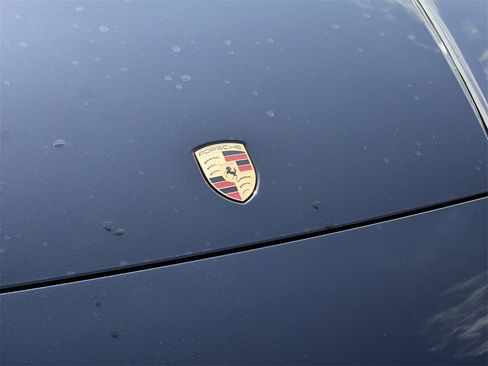 New 2025 Porsche Panamera image 13