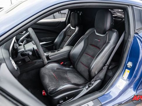 Used 2020 Chevrolet Camaro ZL1 image 4