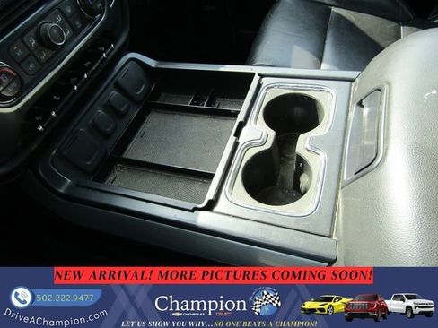 Used 2017 Chevrolet Silverado 2500 LTZ w/ Vortec Plus Package AWD/4WD image 18