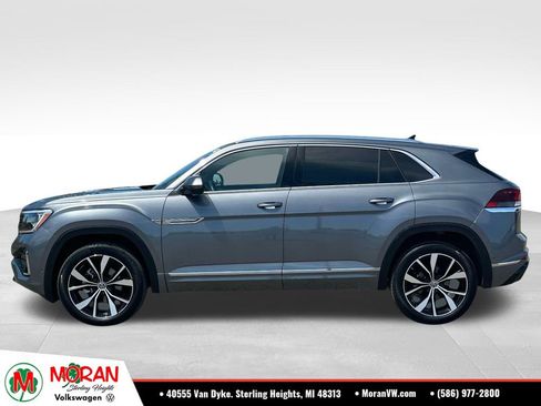 Used 2025 Volkswagen Atlas Cross Sport SEL Premium R-Line AWD/4WD image 2
