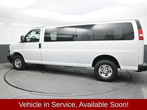 Used 2024 Chevrolet Express 3500 LS RWD image 4