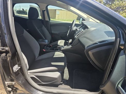 Used 2013 Ford Focus SE FWD image 13