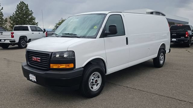 New 2026 GMC Savana 3500 Extended w/ Driver Convenience Package RWD image 5