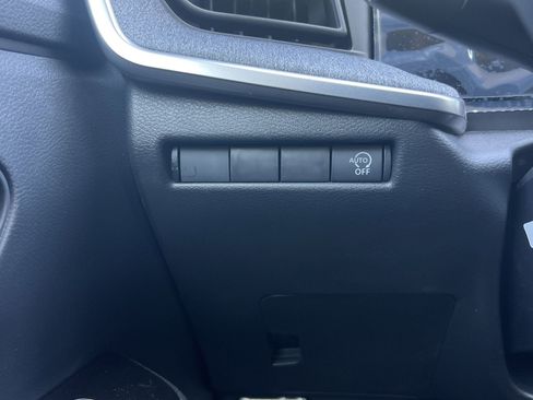 New 2026 Nissan Kicks S FWD image 12