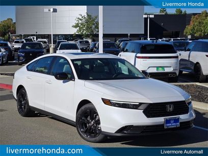 New 2025 Honda Accord SE