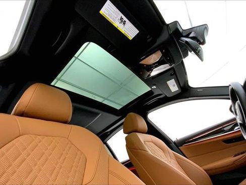 Certified 2022 BMW 540i xDrive 540i xDrive w/ M Sport Package image 26