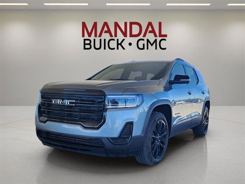 Used 2023 GMC Acadia SLE w/ Driver Convenience Package image 1
