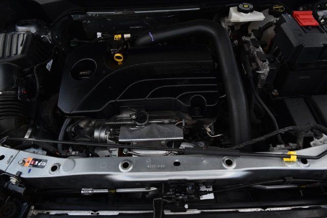Used 2025 GMC Terrain Elevation FWD image 24