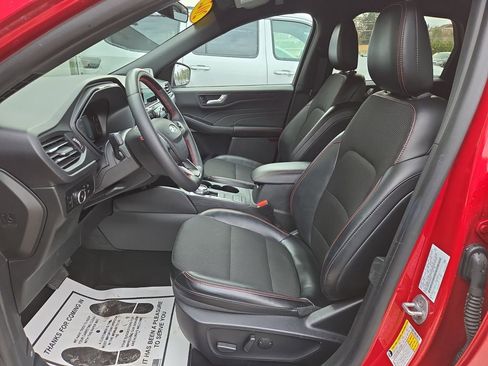 Used 2025 Ford Escape ST-Line Select image 14