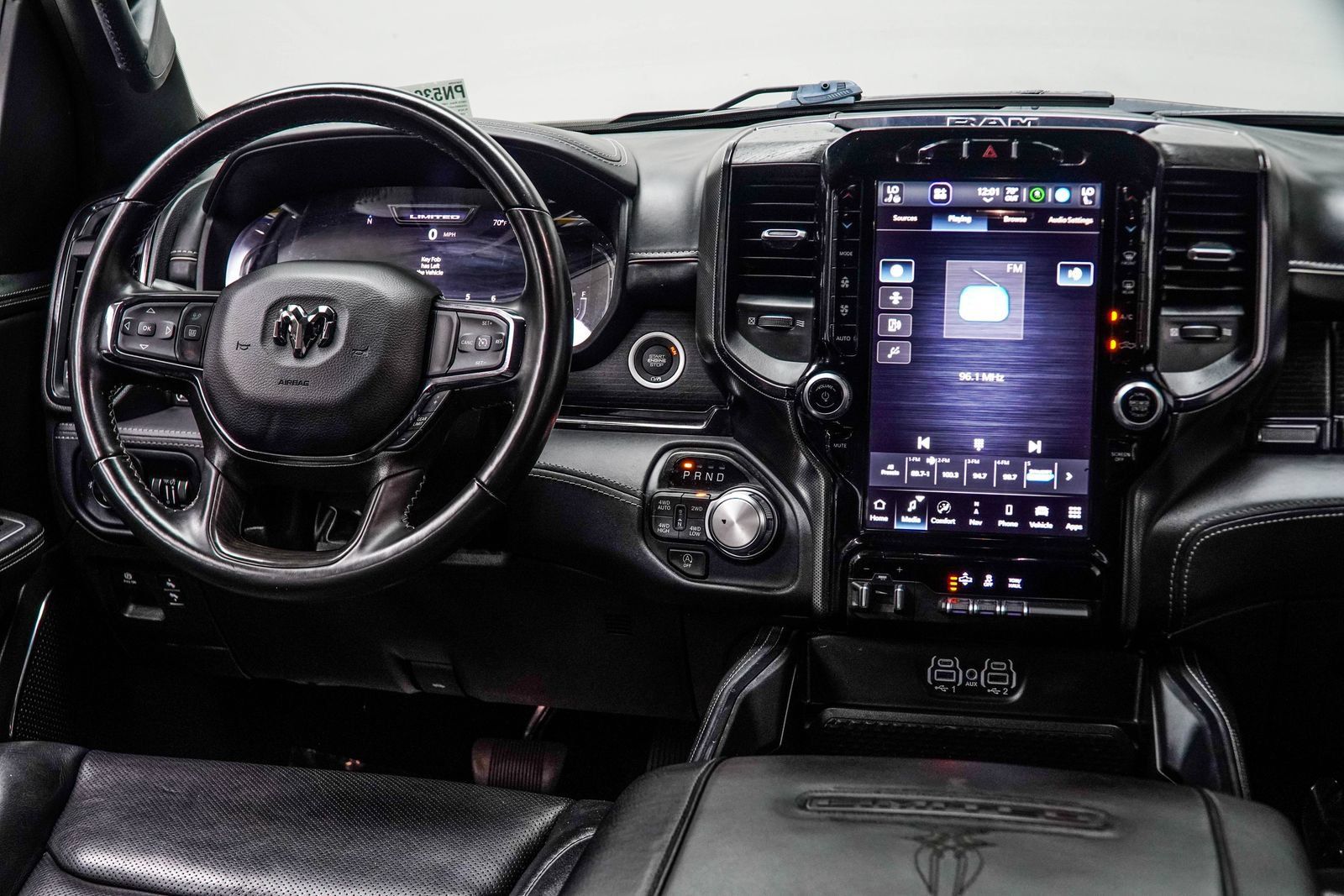 Used 2023 RAM 1500 Limited AWD/4WD image 16