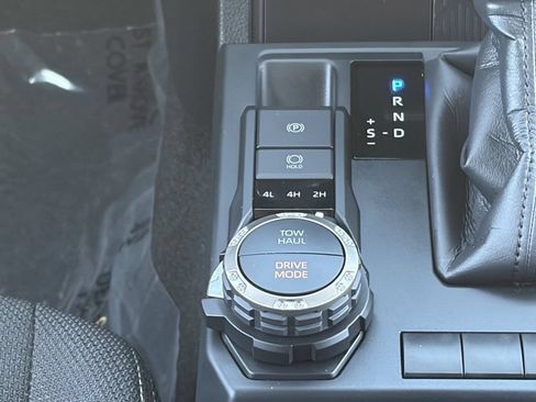 Certified 2026 Toyota 4Runner TRD Sport AWD/4WD image 31