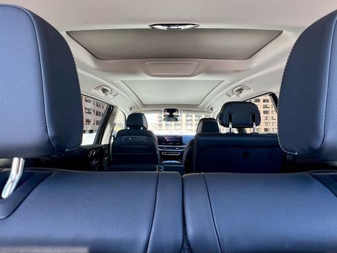 Used 2024 BMW X7 xDrive40i w/ Premium Package image 30