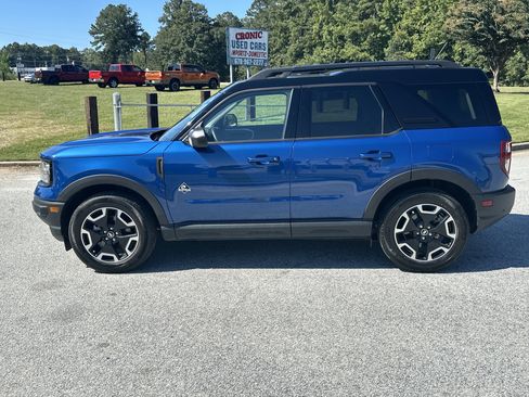 Used 2024 Ford Bronco Sport Outer Banks w/ Tech Package image 8